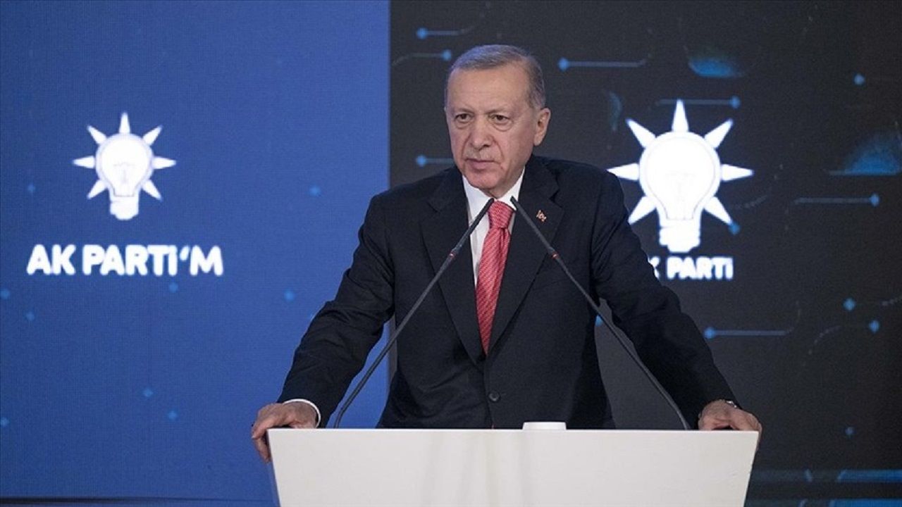Cumhurbaşkanı Erdoğan İstanbul'da kimi aday gösterecek? Kulisler bu iddiayı konuşuyor: O isim ağırlık kazandı
