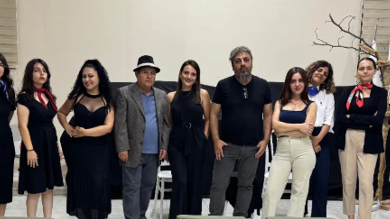 Defne’de tiyatro salonu talebi: “Sanat kentin kalbidir”