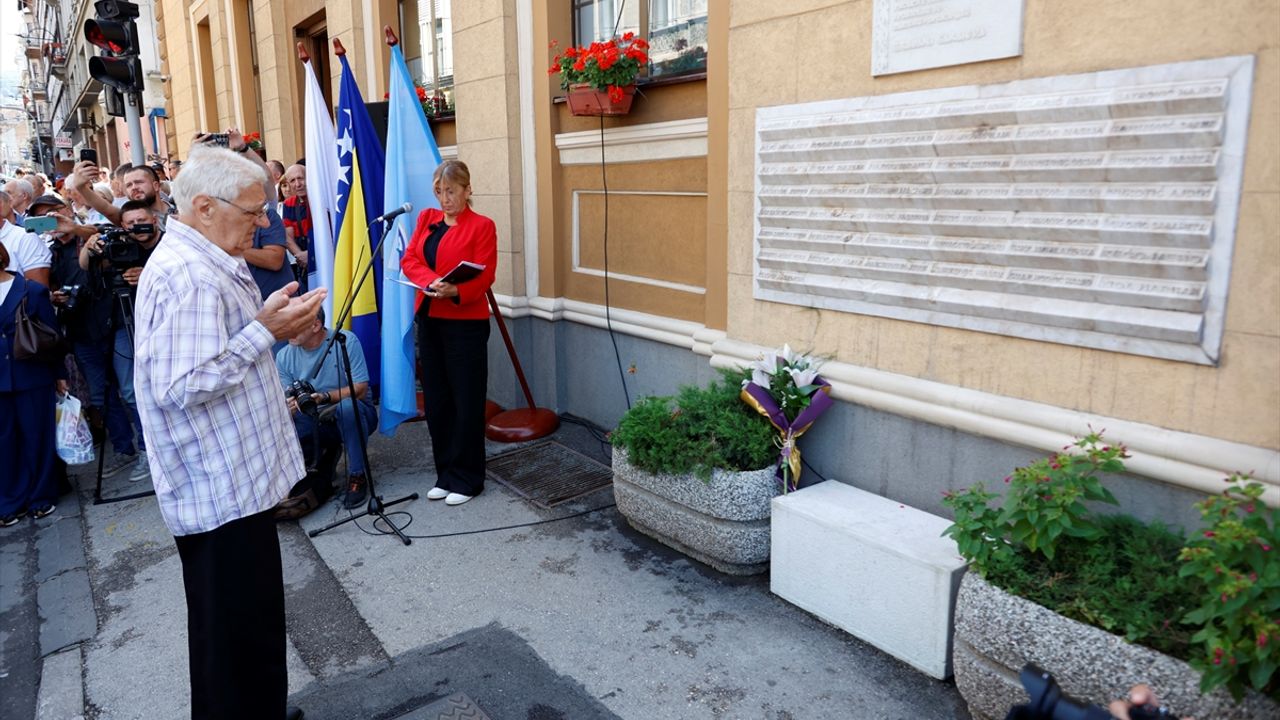 Bosna Hersek'te Markale katliamı'nın 30. yılında acılı anma