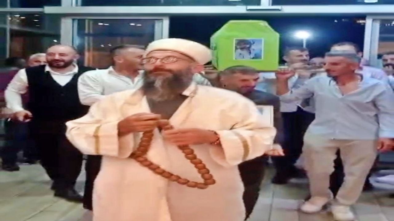 Tabutla Düğüne Geldiler, Davetliler Şoke Oldu