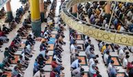 Endonezya'da Ramazan ayının ilk Cuma namazı kılındı