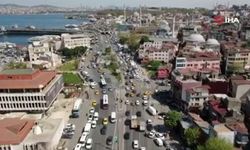 İstanbul'da iğne atsan yere düşmez