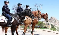 Çocuklara Atlı jandarma sürprizi