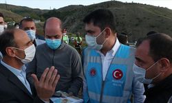 Çevre ve Şehircilik Bakanı Kurum deprem bölgesinde incelemede bulundu