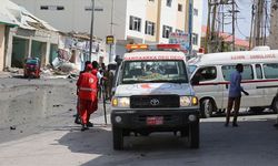 Somali'de minibüse bombalı saldırı düzenlendi