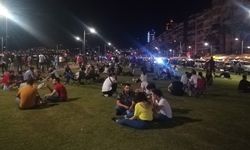 İzmir Kordon’da yoğunluk devam ediyor