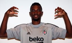 Beşiktaş'tan Galatasaray göndermeli Mensah transferi!