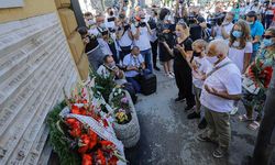 Bosna'da pazar yeri katliamının kurbanları 27. yılında törenle anıldı