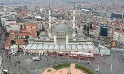 Taksim'de yapılan caminin ramazanda ibadete açılması planlanıyor