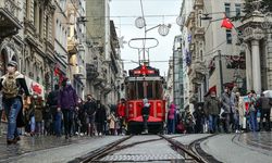 İstiklal Caddesi'ne girişler belirli sürelerle kapatıldı