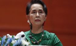 Myanmar'ın devrik lideri Suu Kyi’ye 3 yıl hapis cezası