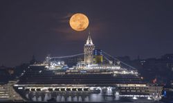 İstanbul’da dolunay manzarası mest etti