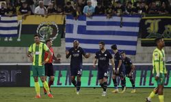 Fenerbahçe AEK Larnaca'yı mağlup ederek üst tura çıktı