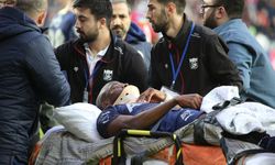 Enner Valencia, ambulansla hastaneye kaldırıldı