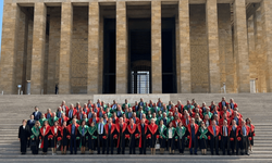 Yargıtay üyeleri, adli yıl açılışı dolayısıyla Anıtkabir'i ziyaret etti