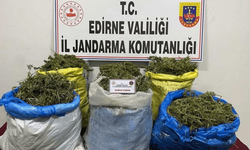 Edirne'de şişme botta 33 kilo 250 gram esrar ele geçirildi