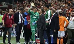 Muslera'dan Galatasaray taraftarını üzen haber! Oyuna devam edemedi