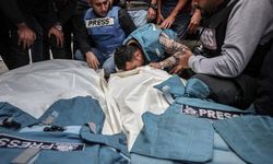 İsrail ordusu, Gazze'ye düzenlediği saldırılarda 1 gazeteciyi daha öldürdü