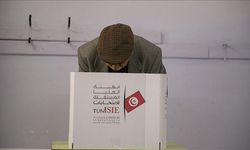 Tunus'ta seçimlere katılım oranı gölge düşürdü