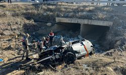 Erzurum'da şarampole devrilen otomobildeki 3 kişi öldü