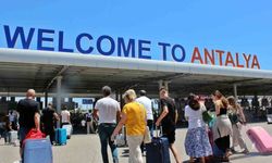 Antalya'da hava yolu ulaşımında yeni bir rekor kırıldı