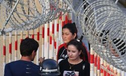 Uygur Türklerine Çin zulmü bitmiyor! Kanaat önderleri ve Kur'an-ı Kerim okuyan binlerce kadın gözaltına alındı