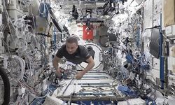 Türkiye'nin ilk astronotu Alper Gezeravcı'dan deney videosu