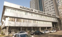 96 hakim ve savcı görevden uzaklaştırıldı