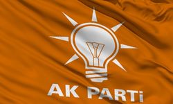 Ak Parti'den üç kişi ihraç edildi