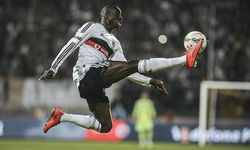 Beşiktaş Demba Ba'yı açıkladı!