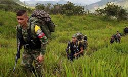 Binlerce militan silah bıraktı 52 yıllık savaş bitti