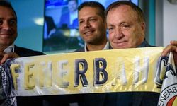 Fenerbahçe'den Dick Advocaat'a tarihi teklif