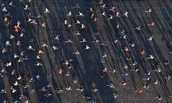 Paris Maratonu'na Kenyalı çift damgasını vurdu