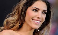 Yolanthe Cabau yorulan işçiyle dans etti