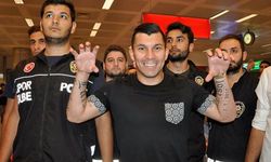 Beşiktaş ile anlaşan Gary Medel İstanbul'a geldi