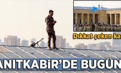 Anıtkabir'de bugün! Dikkat çeken kare...