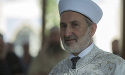 Diyanet'ten Aysel Tuğluk'un annesinin cenaze törenindeki olaylara tepki