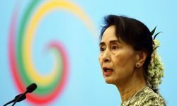 Katliama sessiz kalan Suu Kyi'nin o ödülü iptal edildi