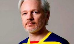 O ülke, Wikileaks kurucusu Assange'a vatandaşlık verdi