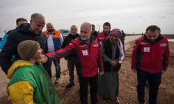 Türk Kızılayı Genel Başkanı Kınık harekat bölgesinde