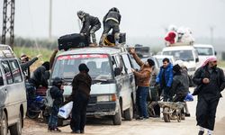 YPG/PKK Menbiç'te her evden bir kişiyi zorla silah altına alıyor