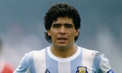 Ünlü futbolcu Maradona'nın Amerika'ya girişi yasaklandı