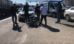 Batman'da otomobil motosiklete çarptı: 1 yaralı