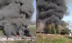 Tuzla'da korkutan yangın! Dumanlar ilçeyi sardı
