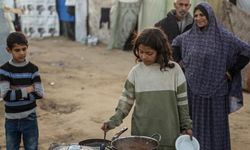 Refah kentine sığınan Filistinlilerin yaşam mücadelesi