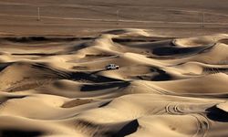 İran'ın Yezd şehrinde çöl safarisi turistlerden yoğun ilgi görüyor