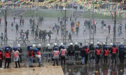 Nevruz kutlamasında ortalık karıştı! 166 kişi gözaltına alındı