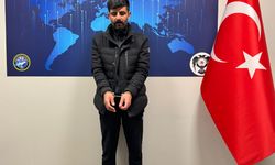 Ulusal seviyede aranan PKK'lı terörist Mehmet Kopal'ın Fransa'dan Türkiye'ye iadesi yapıldı!