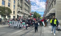 İsviçre'de göstericiler Filistin için destek yürüyüşü yaptı