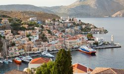 Yunan adalarına kapıda vize uygulaması başladı! 10 ada için geçerli olacak